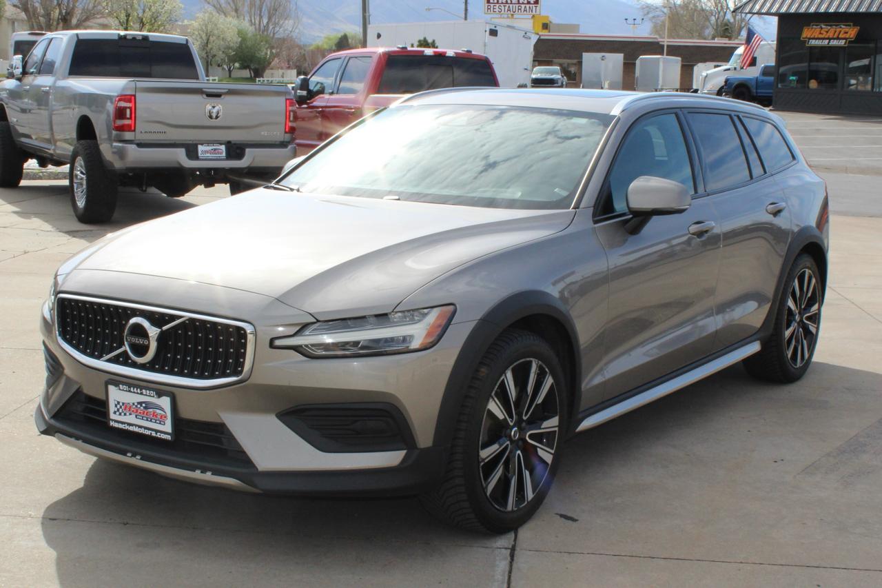 Volvo V60 Cross Country T5 2020