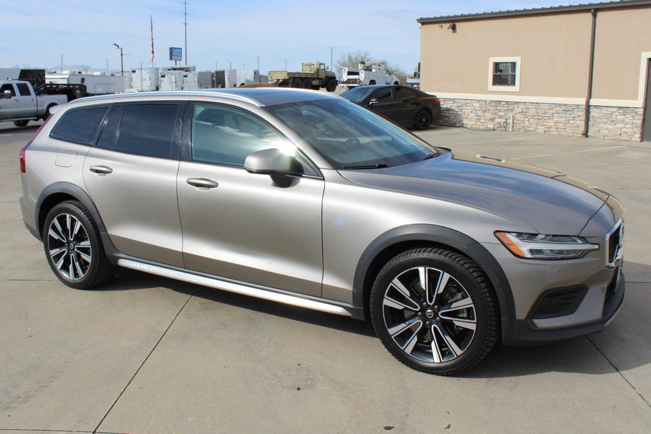 Volvo V60 Cross Country T5 2020