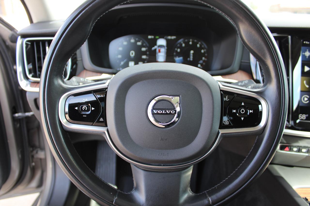 Volvo V60 Cross Country T5 2020