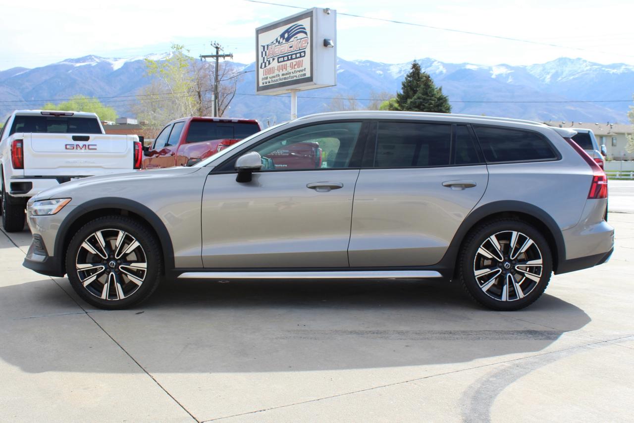 Volvo V60 Cross Country T5 2020
