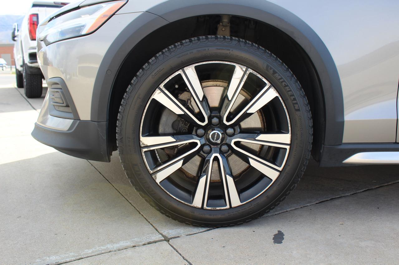 Volvo V60 Cross Country T5 2020