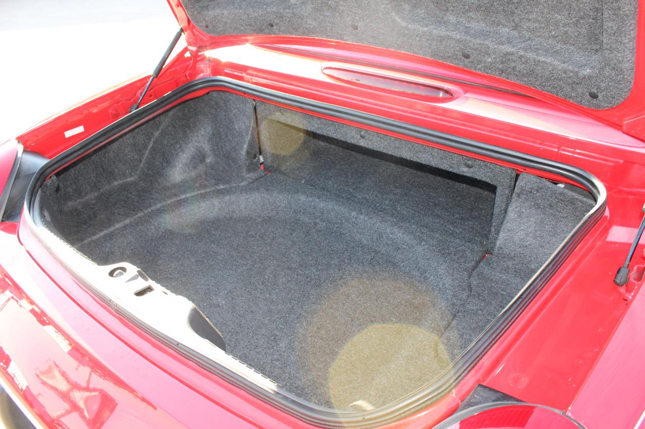 Ford Thunderbird Deluxe 2002