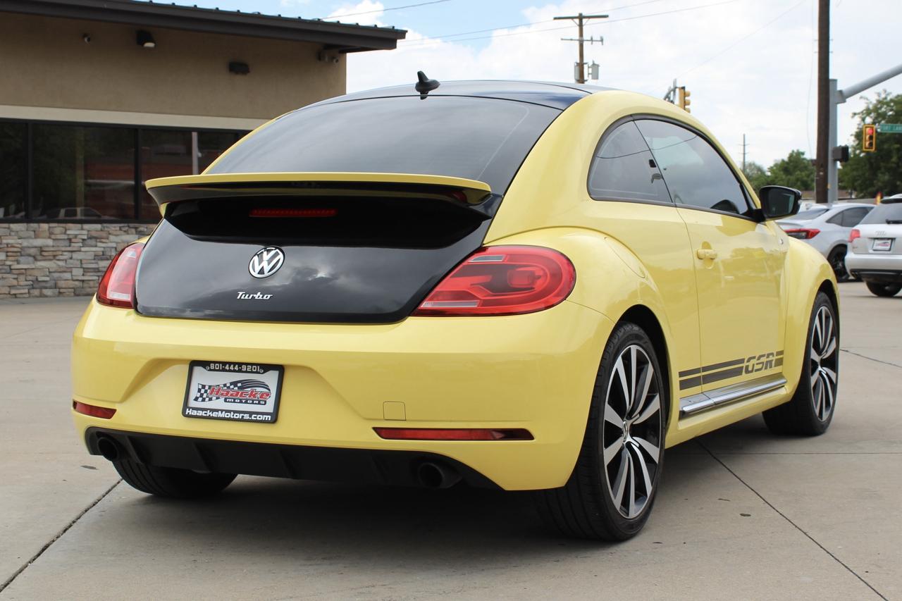 Volkswagen Beetle 2.0T Turbo 2014