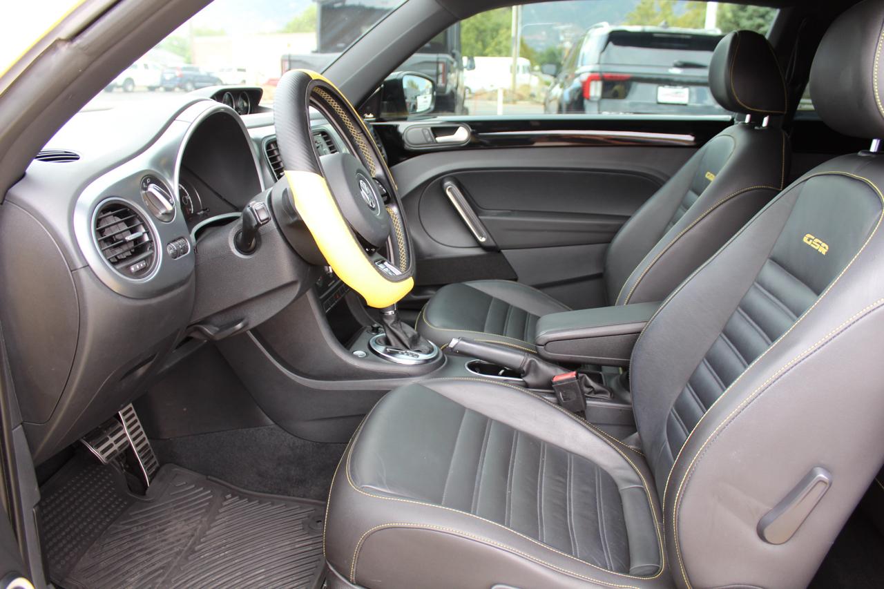 Volkswagen Beetle 2.0T Turbo 2014