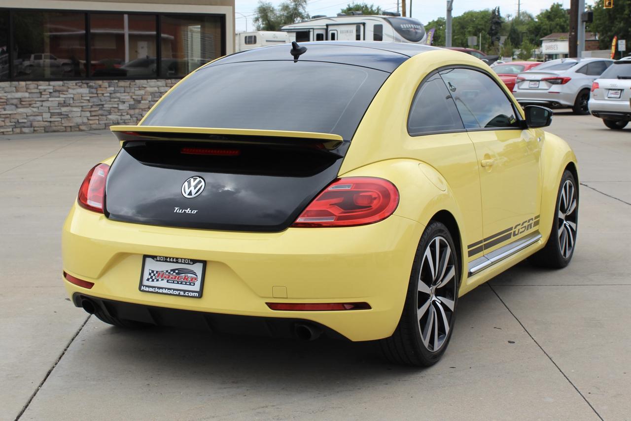 Volkswagen Beetle 2.0T Turbo 2014