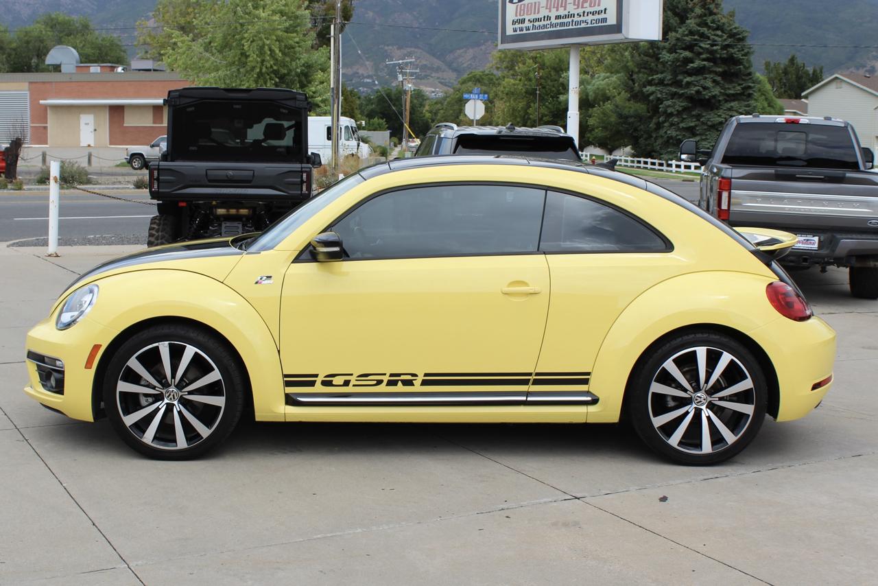 Volkswagen Beetle 2.0T Turbo 2014