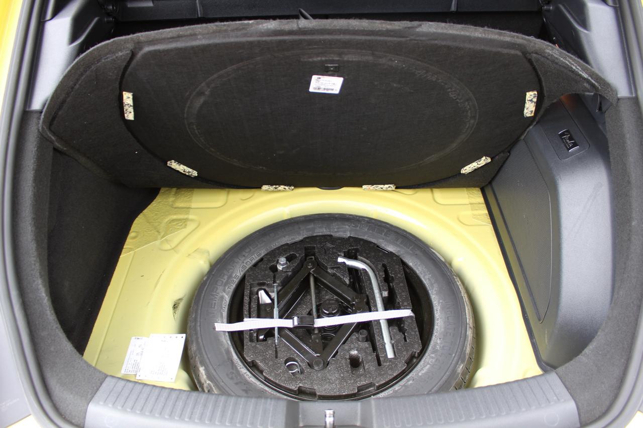 Volkswagen Beetle 2.0T Turbo 2014