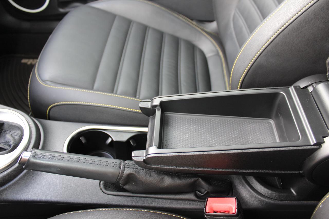 Volkswagen Beetle 2.0T Turbo 2014