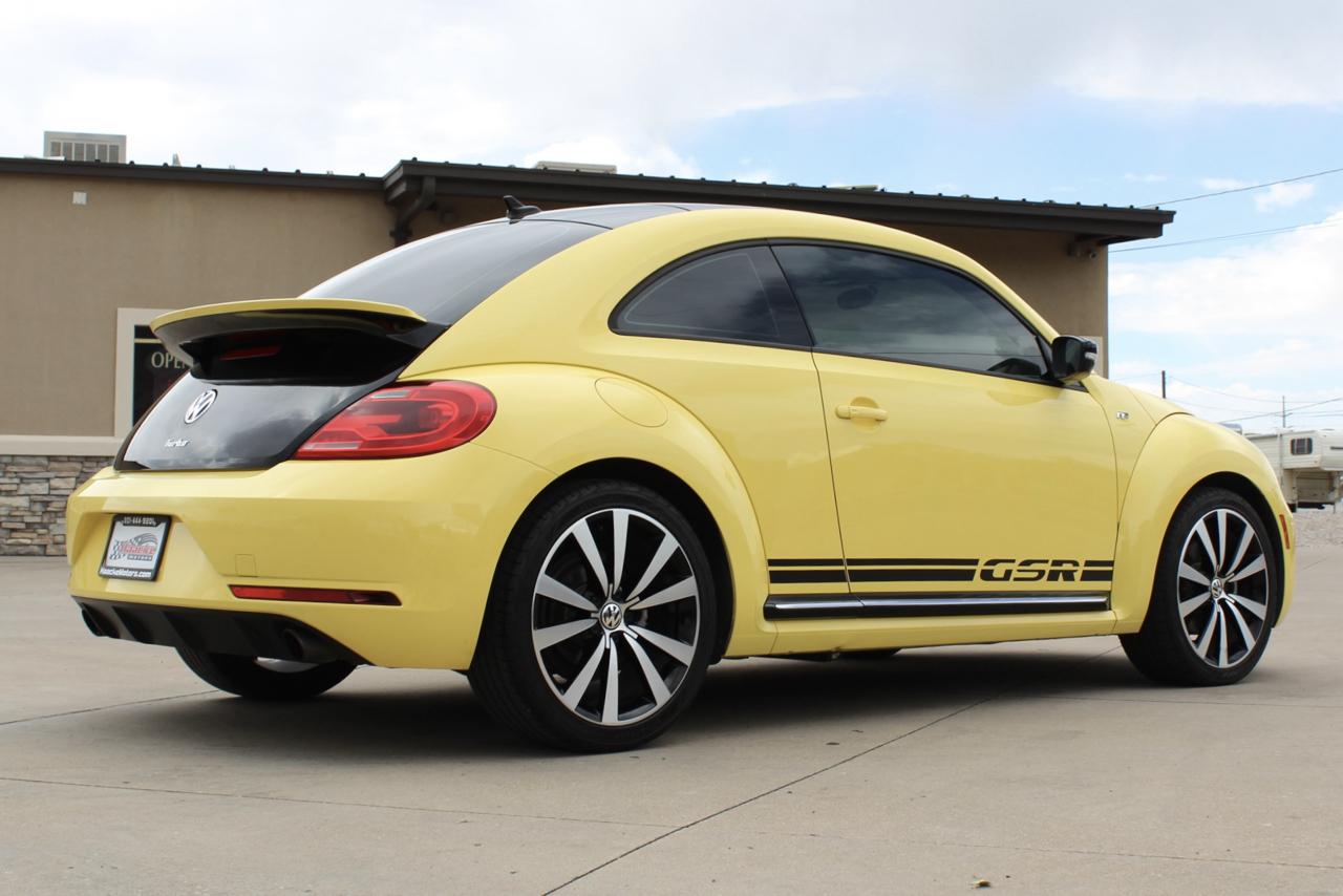 Volkswagen Beetle 2.0T Turbo 2014