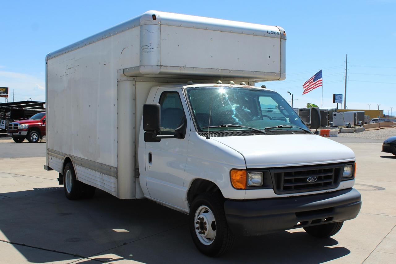 Ford Econoline E-450 2007