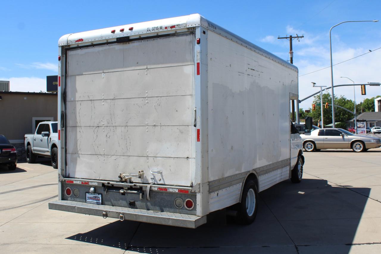 Ford Econoline E-450 2007