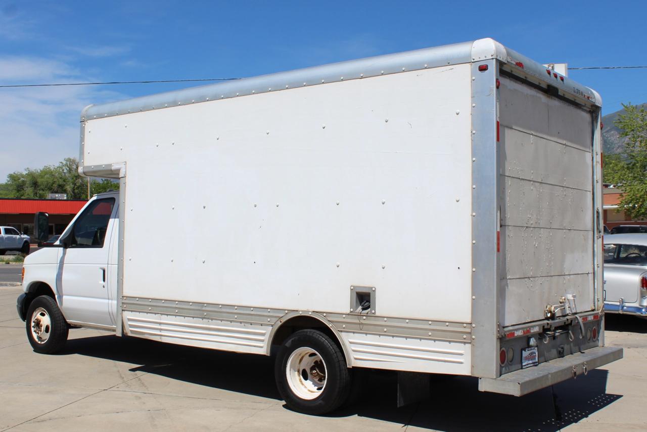 Ford Econoline E-450 2007