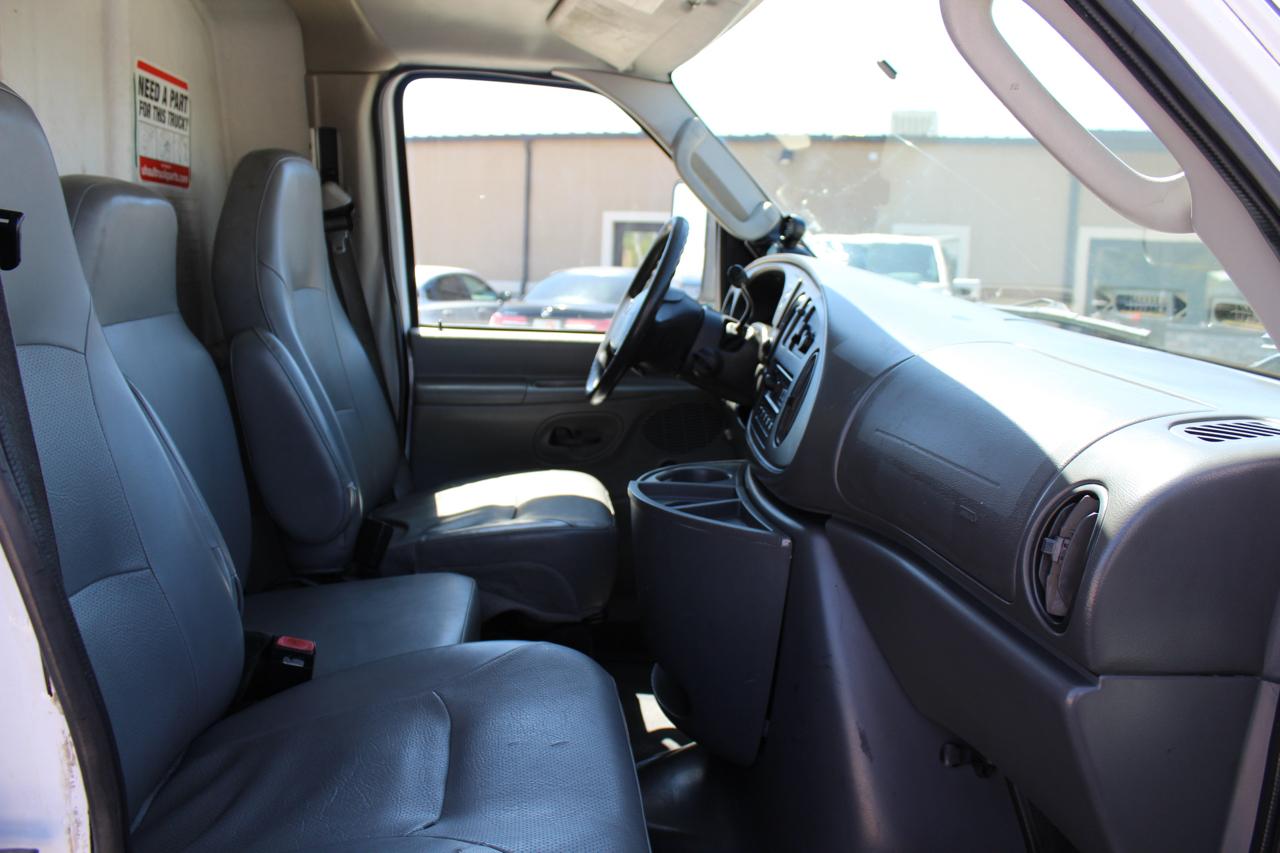 Ford Econoline E-450 2007