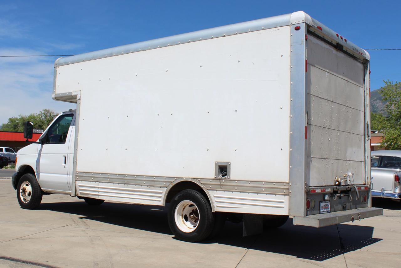 Ford Econoline E-450 2007