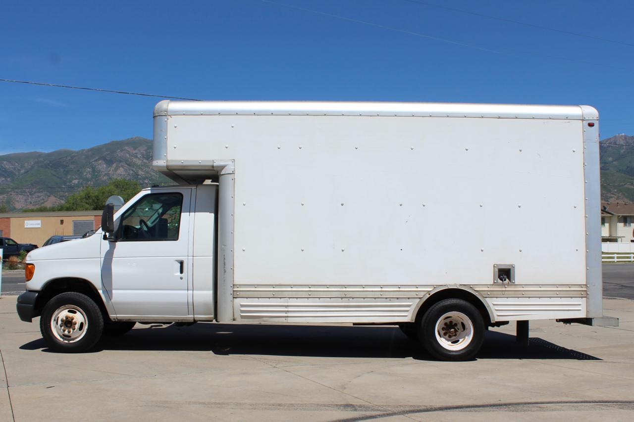 Ford Econoline E-450 2007