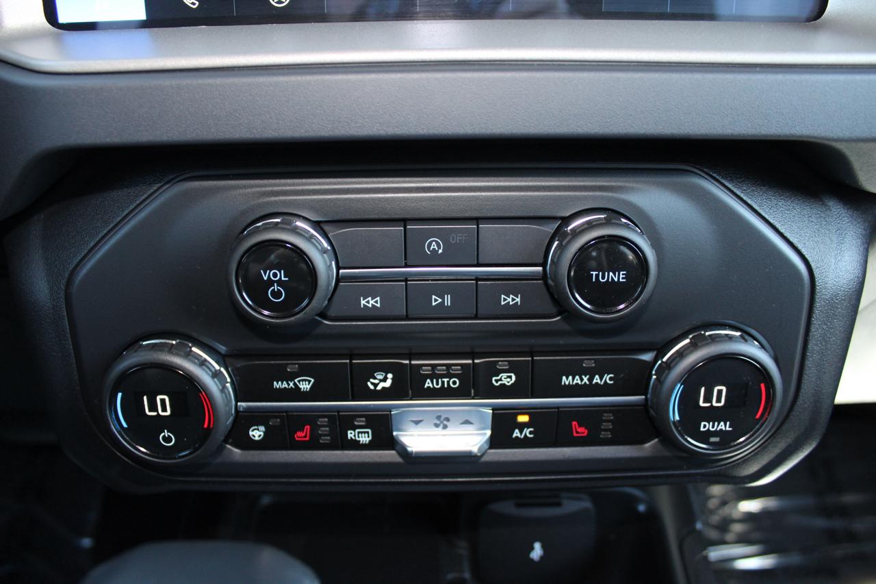 Ford Bronco Outer Banks 4-Door 2025