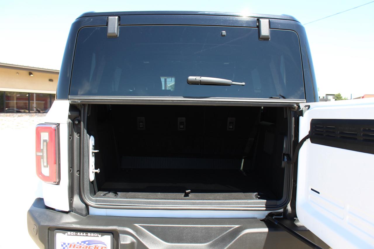 Ford Bronco Outer Banks 4-Door 2025