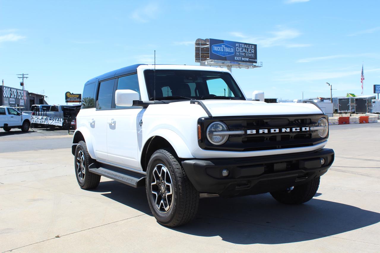 Ford Bronco Outer Banks 4-Door 2025