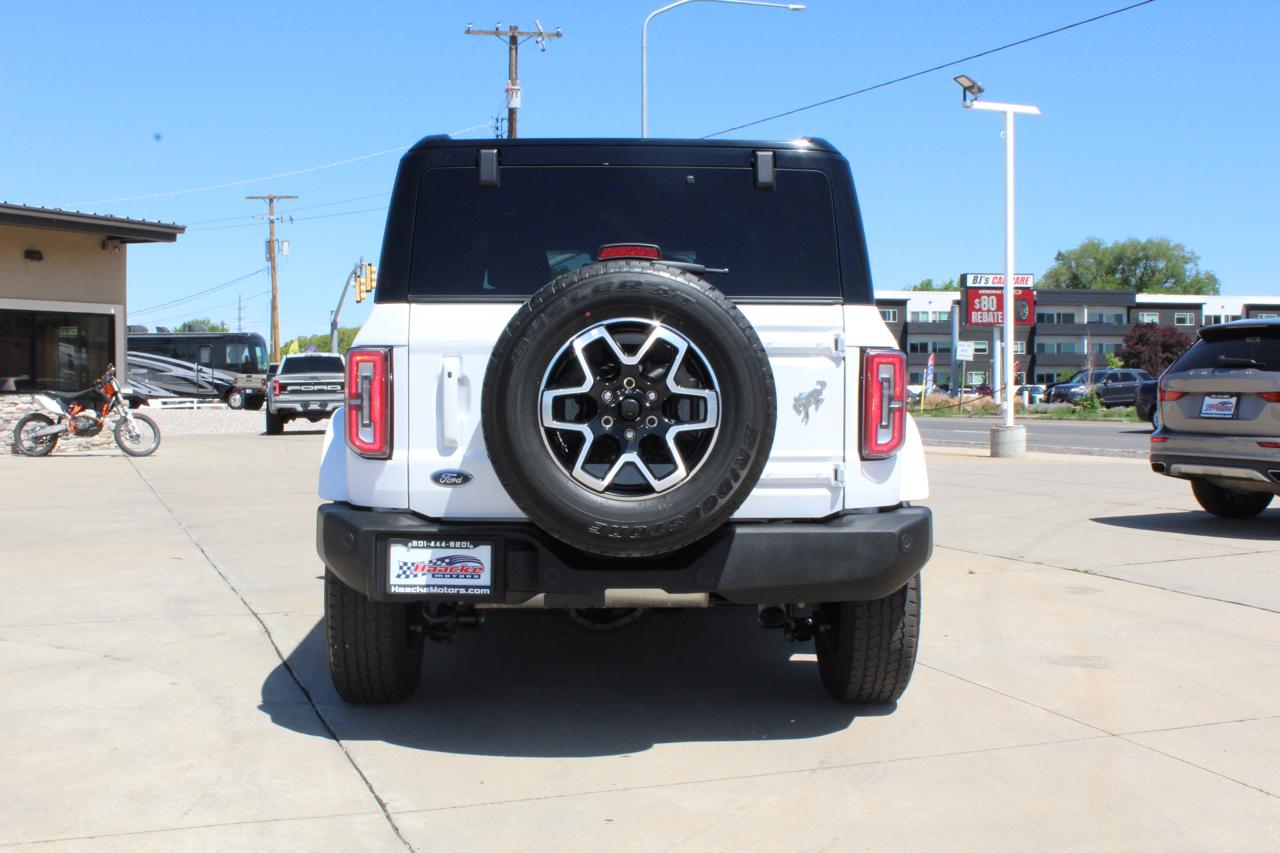 Ford Bronco Outer Banks 4-Door 2025