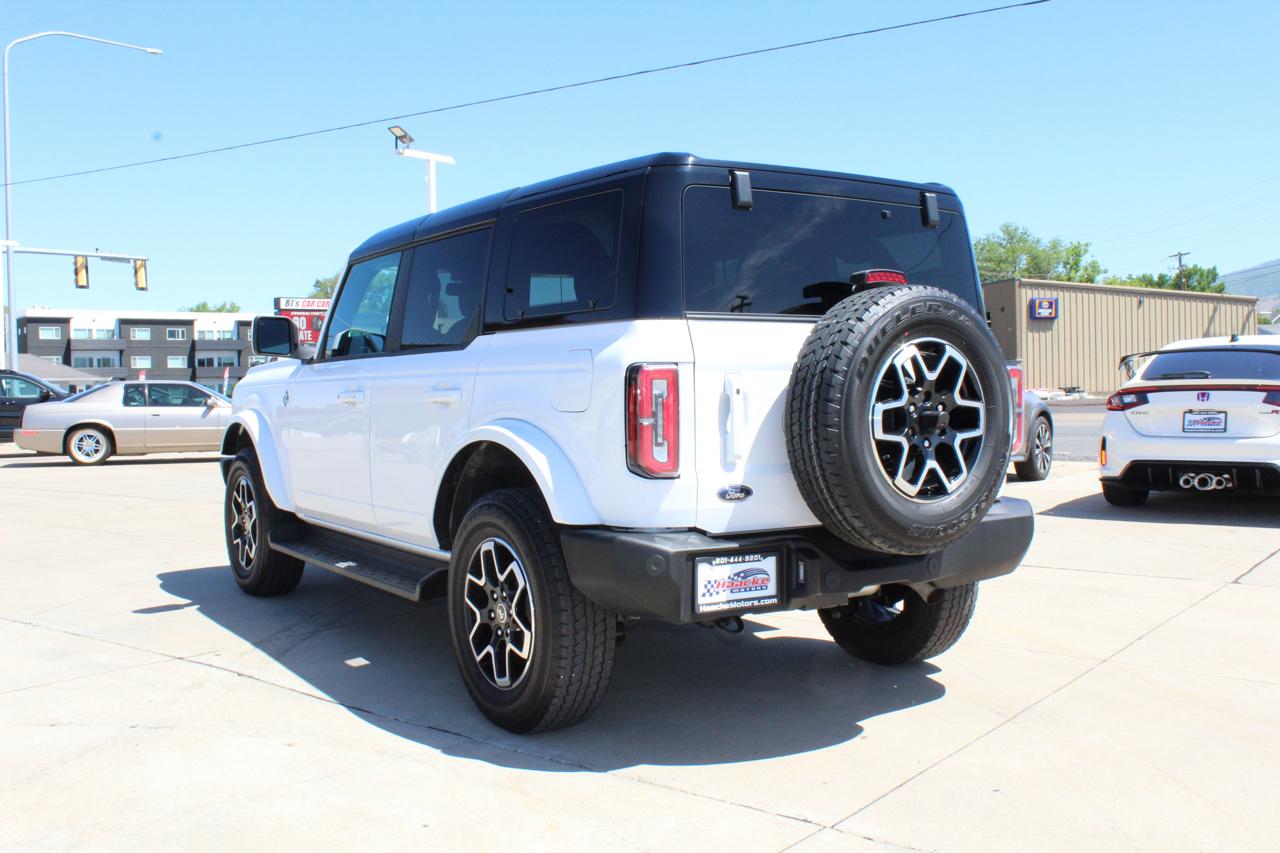 Ford Bronco Outer Banks 4-Door 2025