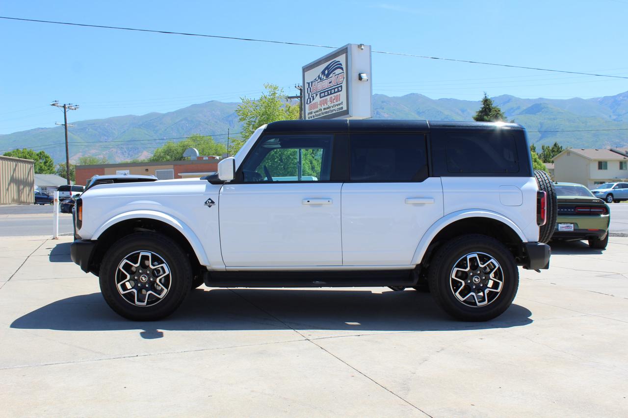 Ford Bronco Outer Banks 4-Door 2025
