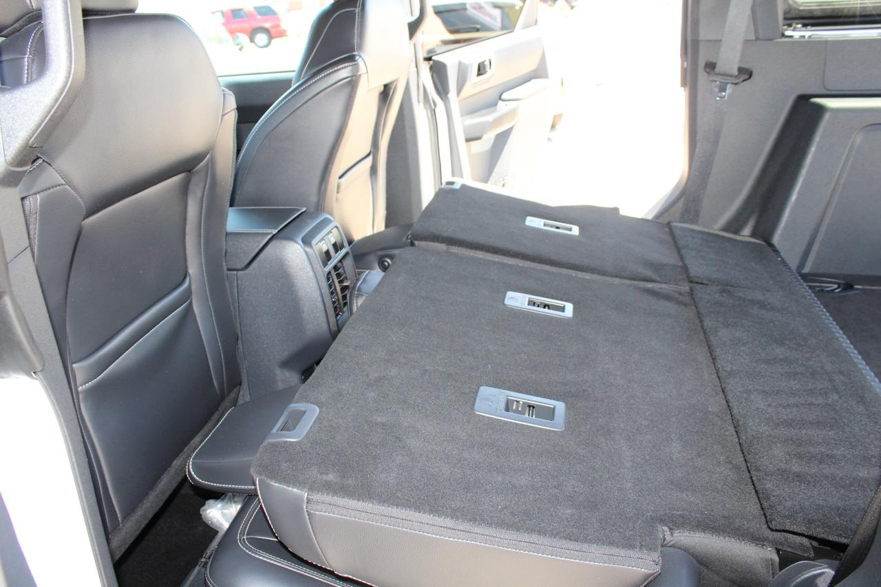 Ford Bronco Outer Banks 4-Door 2025