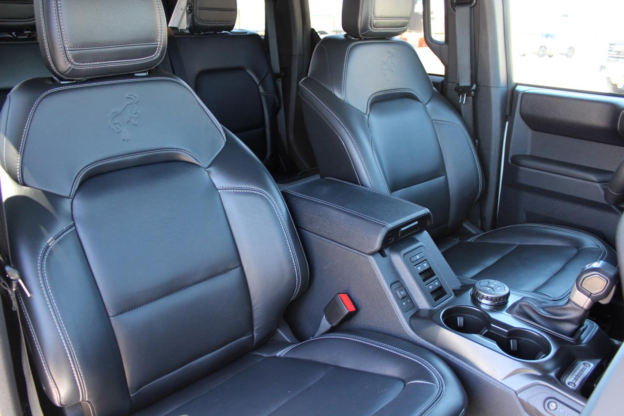 Ford Bronco Outer Banks 4-Door 2025
