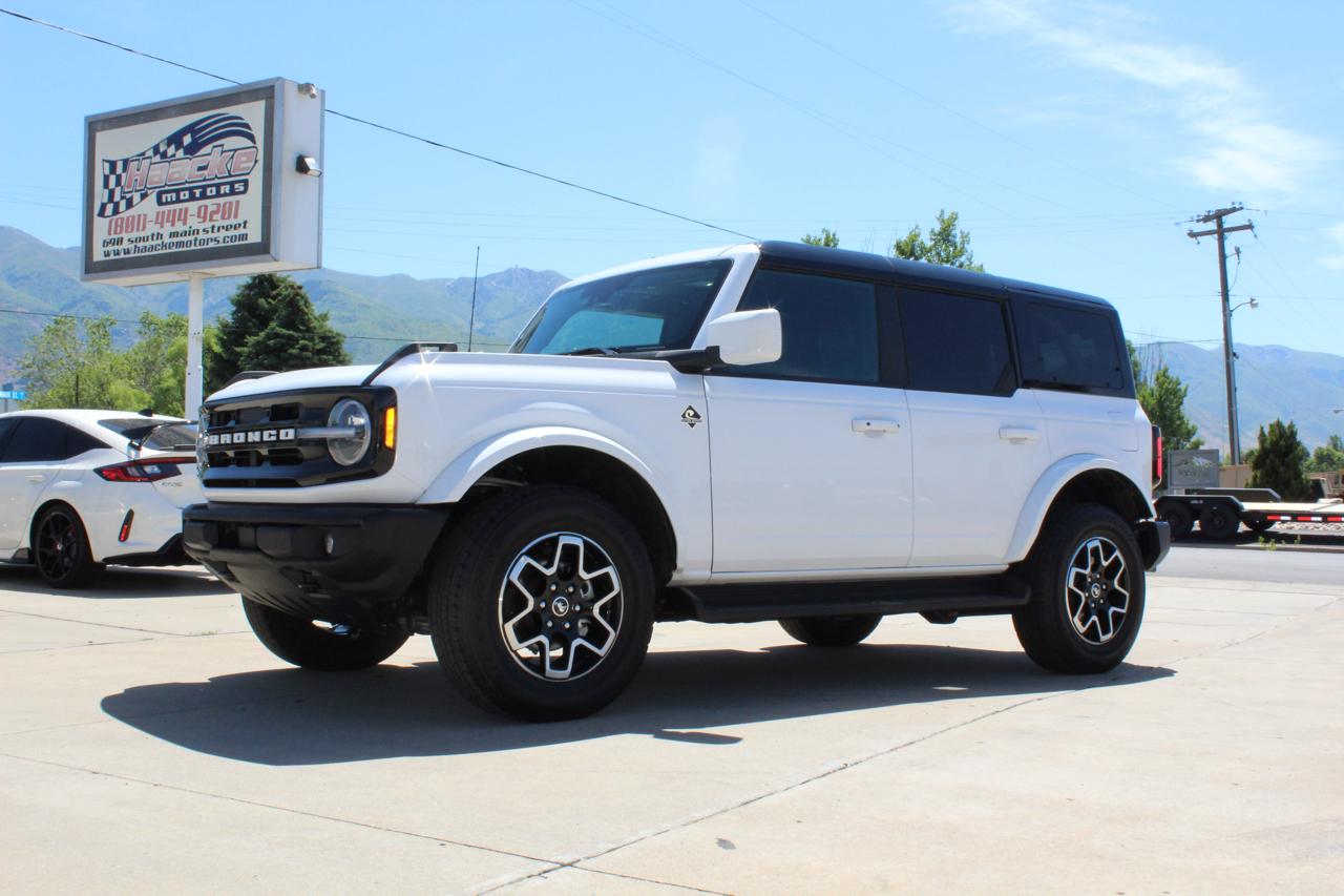 Ford Bronco Outer Banks 4-Door 2025