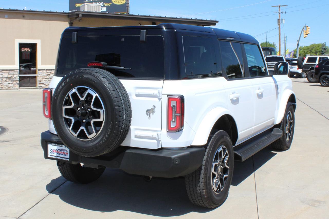 Ford Bronco Outer Banks 4-Door 2025