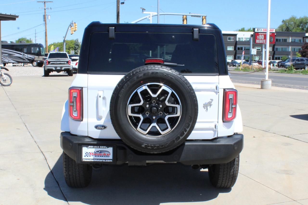 Ford Bronco Outer Banks 4-Door 2025