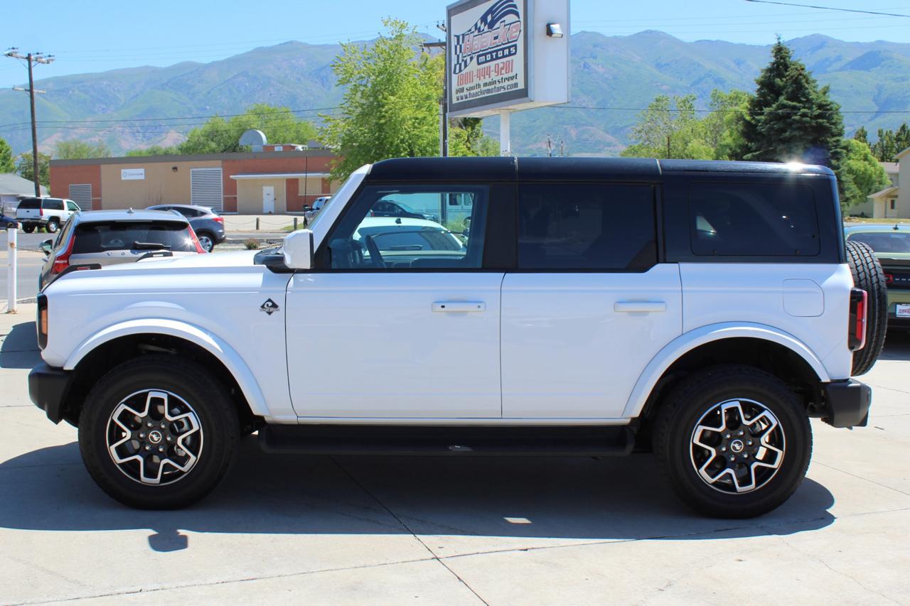 Ford Bronco Outer Banks 4-Door 2025