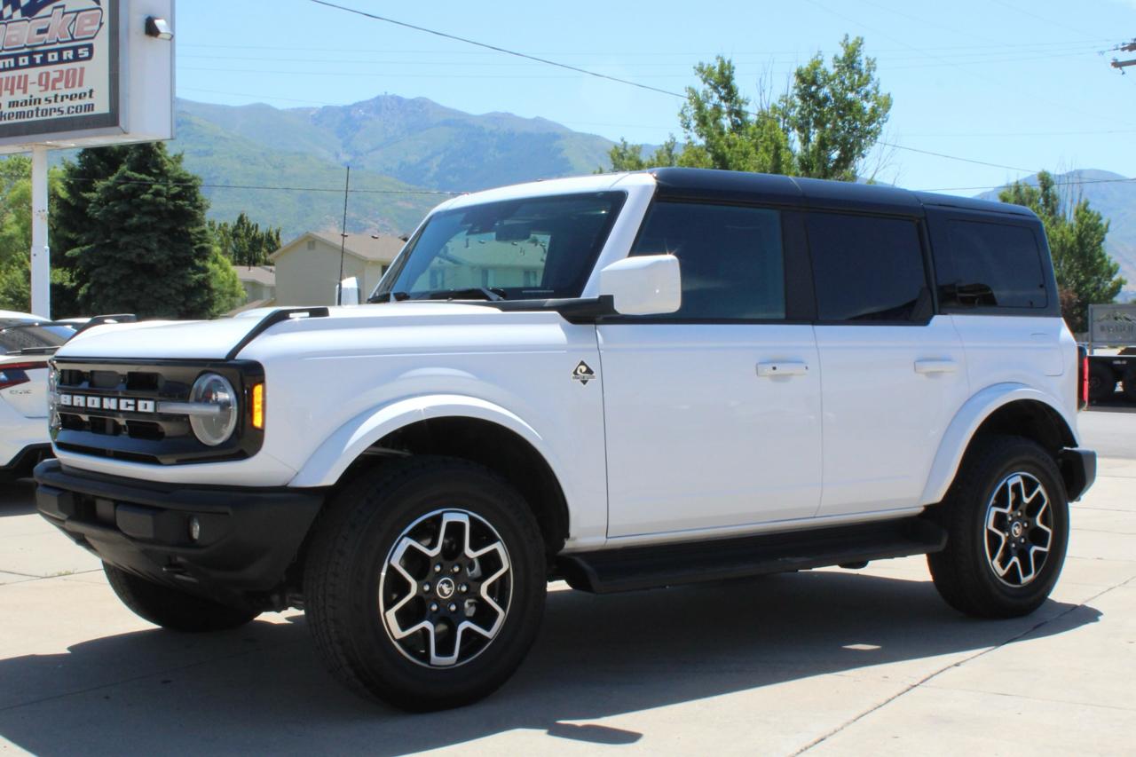 Ford Bronco Outer Banks 4-Door 2025