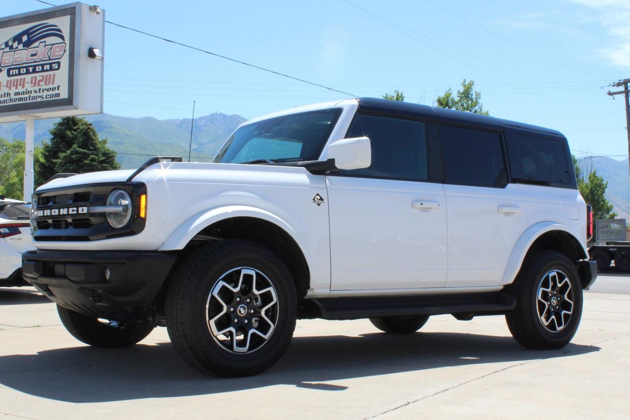 Ford Bronco Outer Banks 4-Door 2025