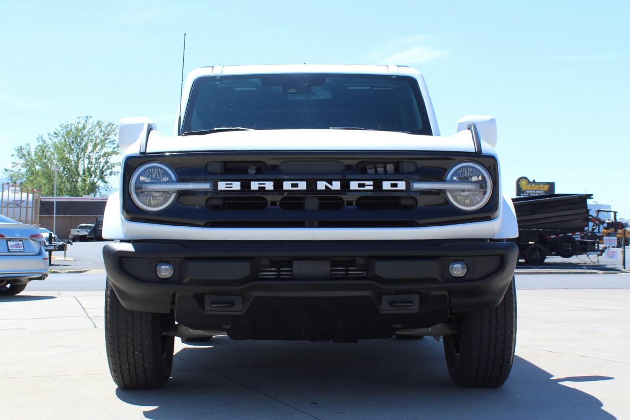 Ford Bronco Outer Banks 4-Door 2025