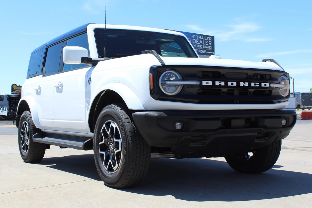 Ford Bronco Outer Banks 4-Door 2025