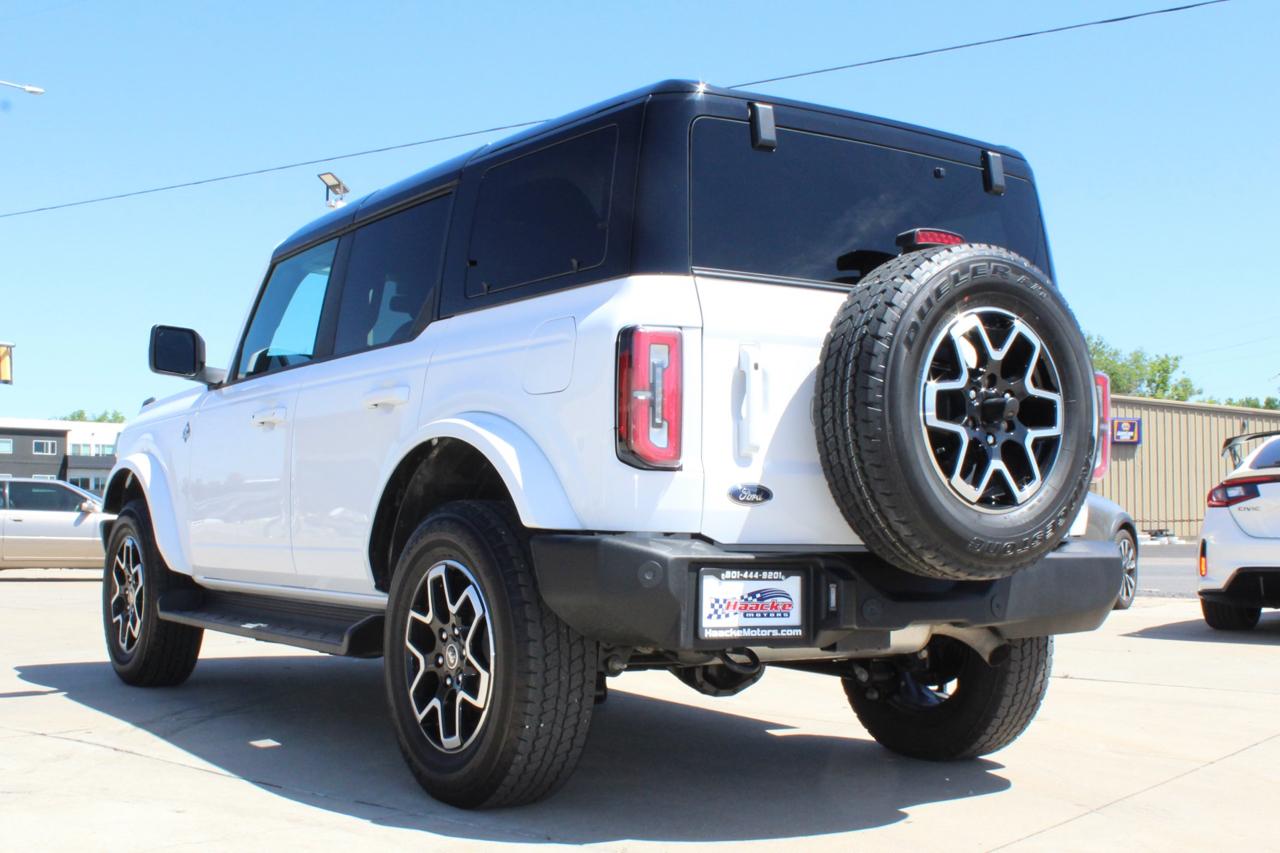Ford Bronco Outer Banks 4-Door 2025