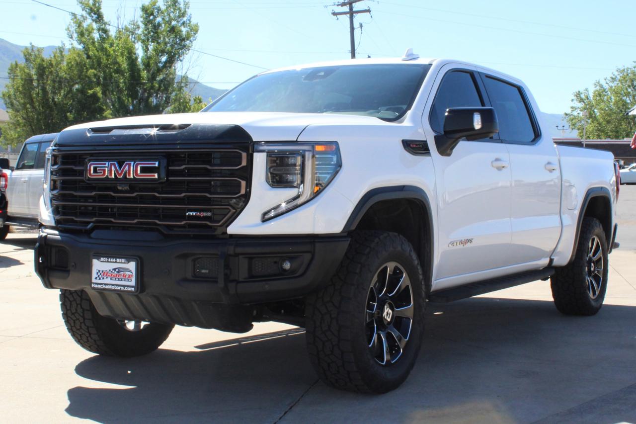 GMC Sierra 1500 AT4X Crew Cab 4WD 2024