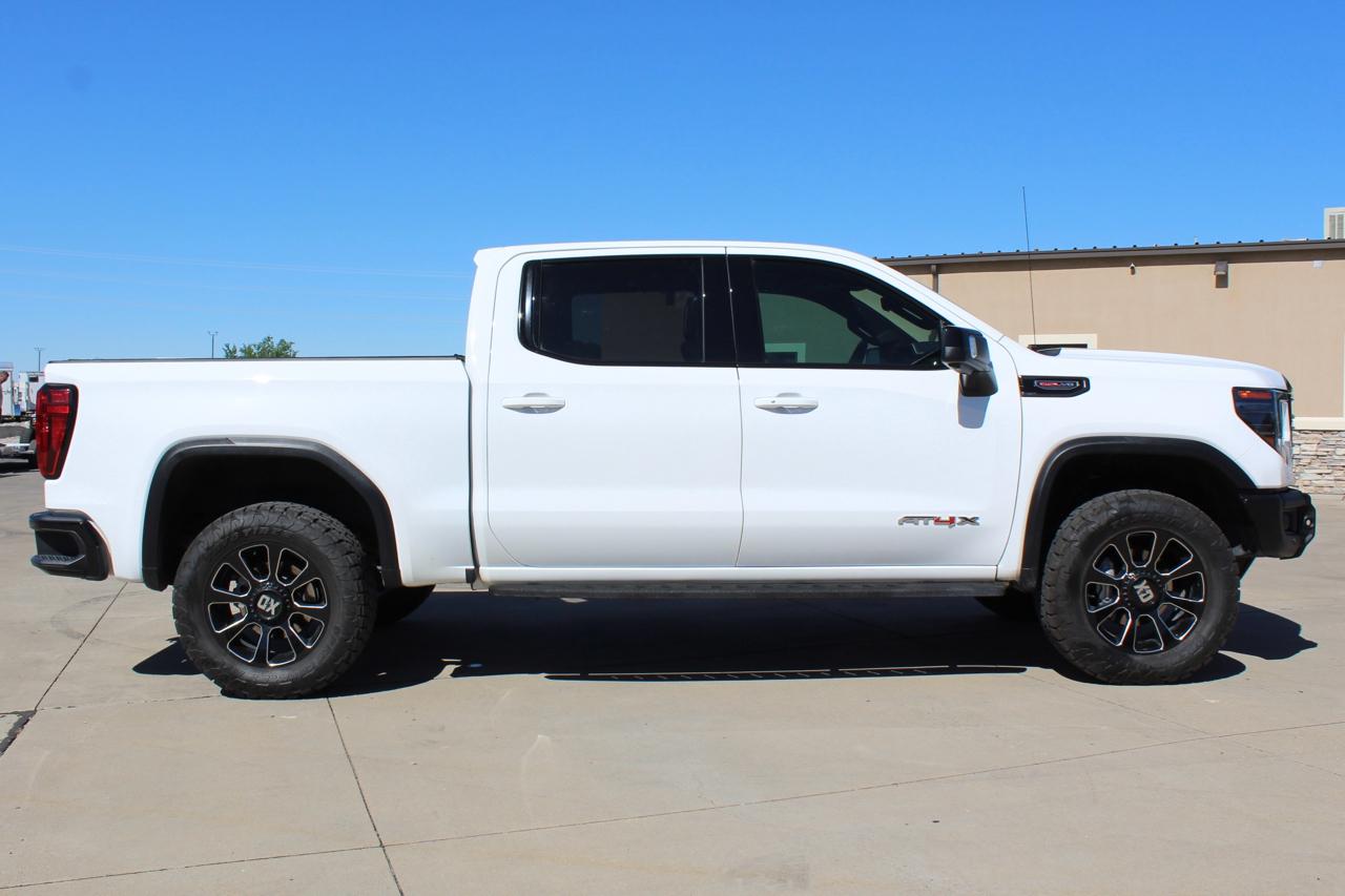 GMC Sierra 1500 AT4X Crew Cab 4WD 2024