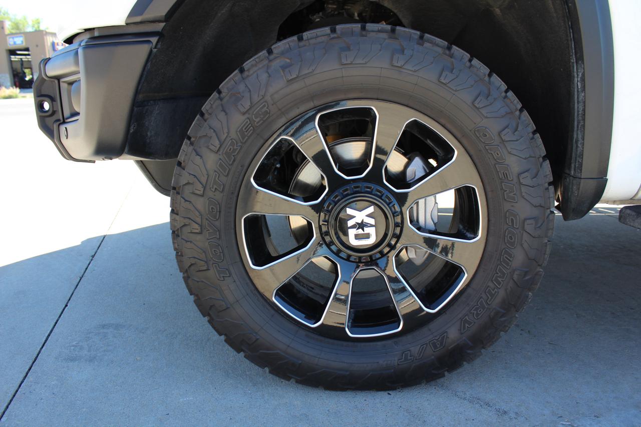 GMC Sierra 1500 AT4X Crew Cab 4WD 2024