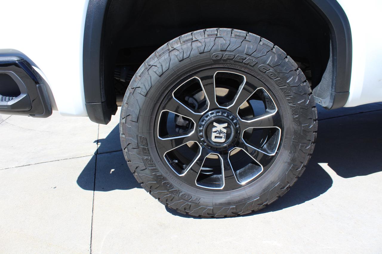 GMC Sierra 1500 AT4X Crew Cab 4WD 2024