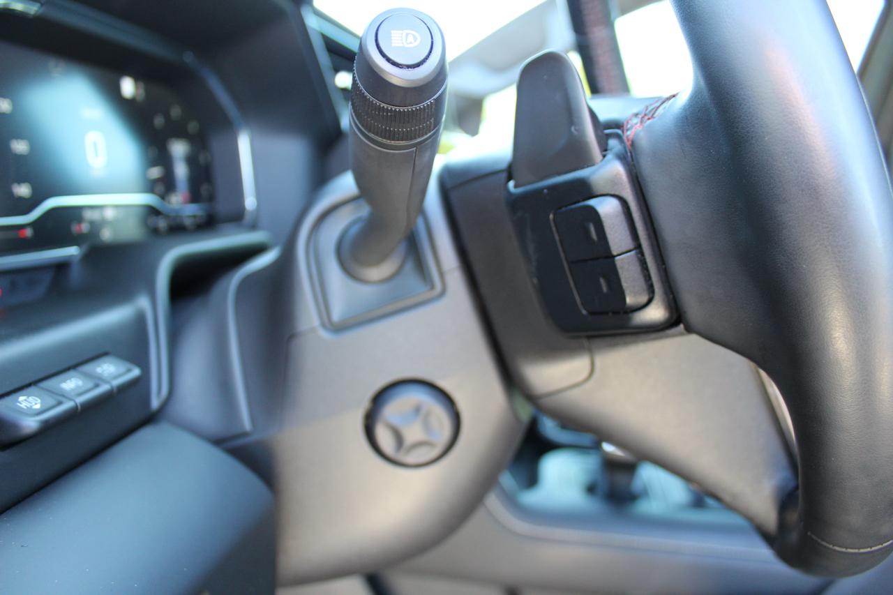 GMC Sierra 1500 AT4X Crew Cab 4WD 2024