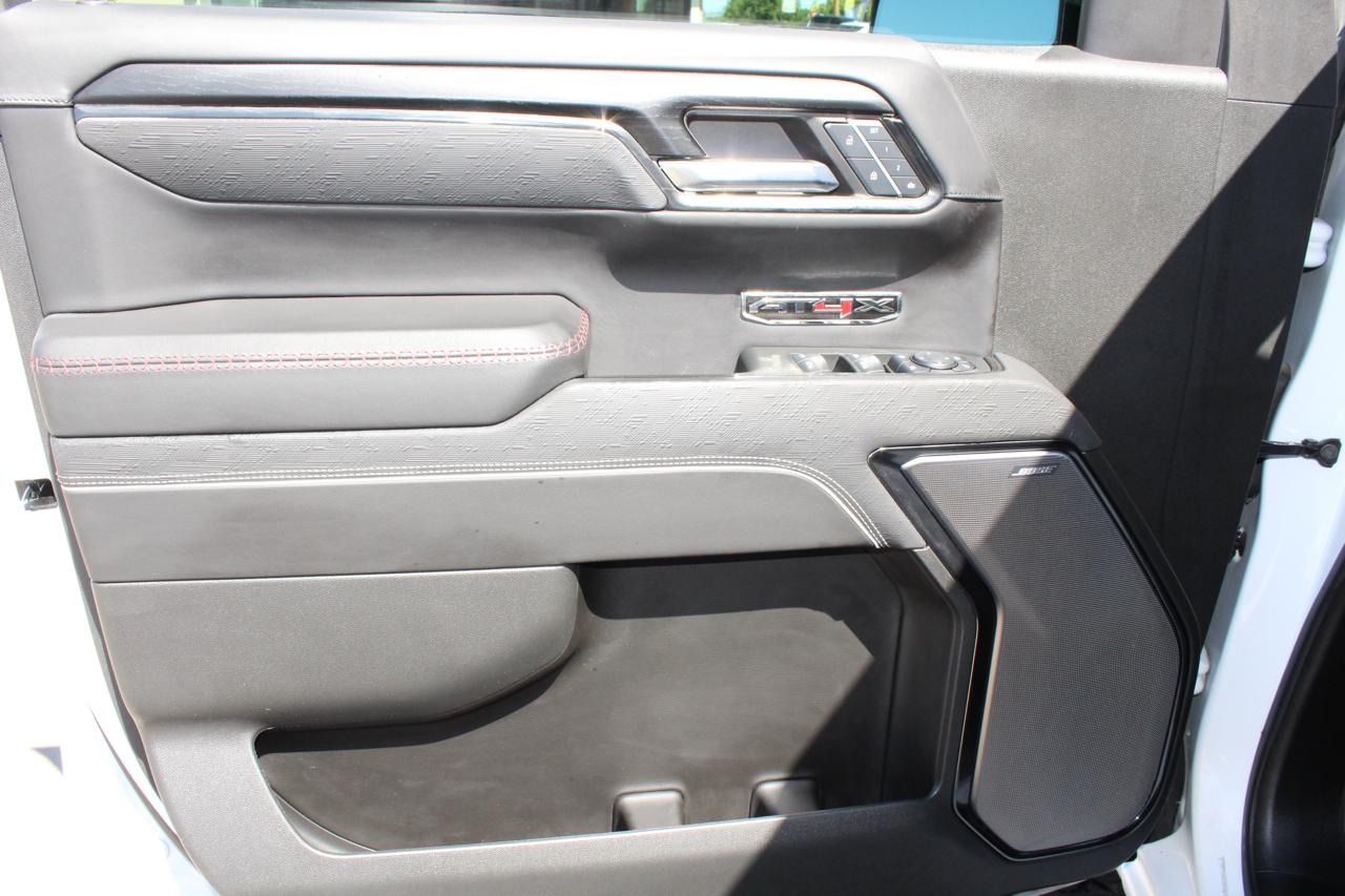 GMC Sierra 1500 AT4X Crew Cab 4WD 2024