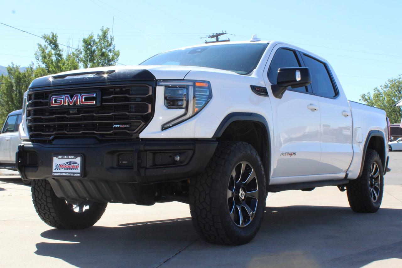GMC Sierra 1500 AT4X Crew Cab 4WD 2024