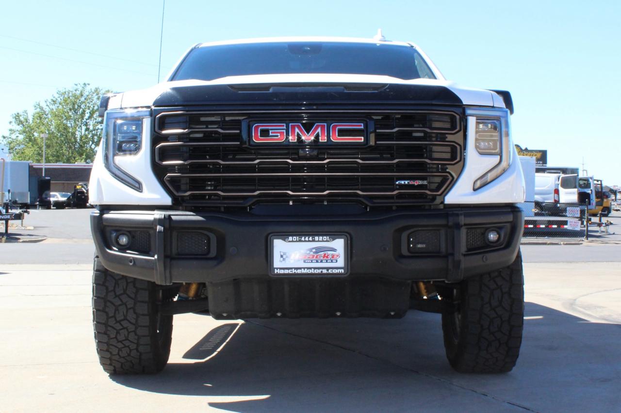 GMC Sierra 1500 AT4X Crew Cab 4WD 2024