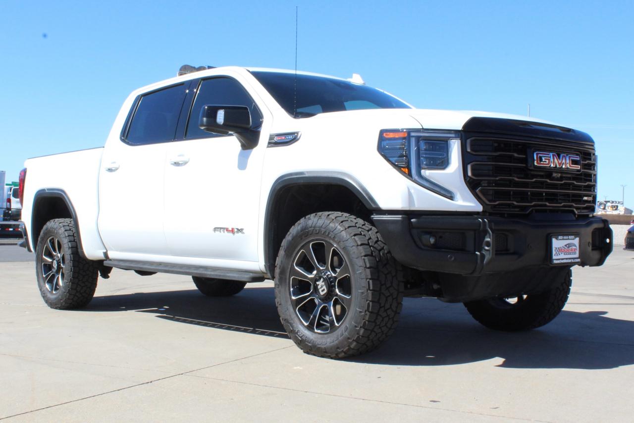 GMC Sierra 1500 AT4X Crew Cab 4WD 2024
