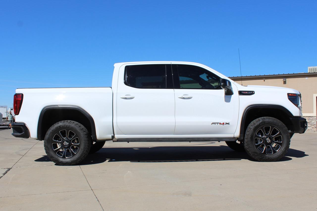 GMC Sierra 1500 AT4X Crew Cab 4WD 2024