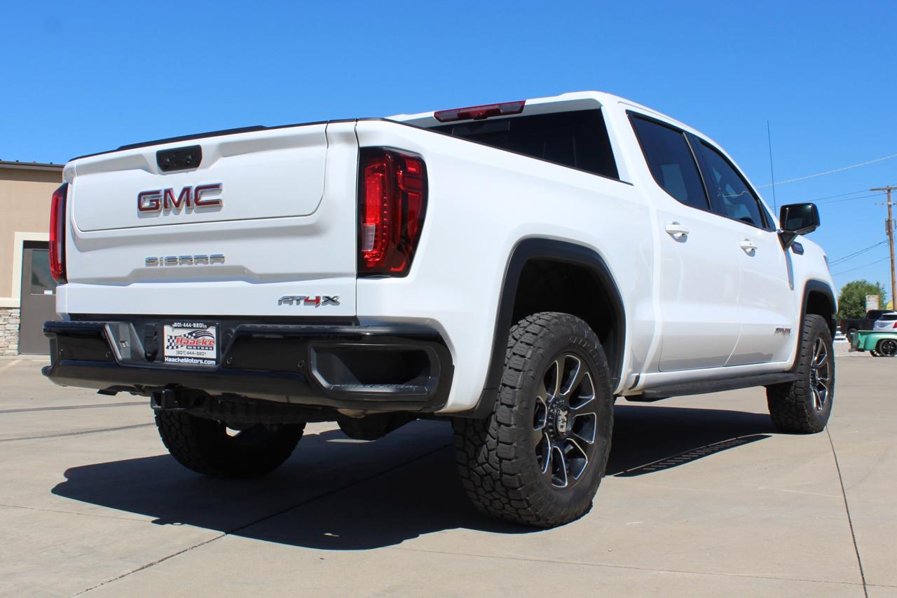 GMC Sierra 1500 AT4X Crew Cab 4WD 2024