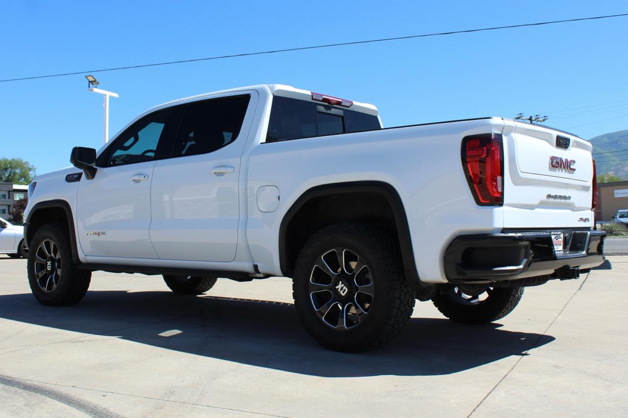 GMC Sierra 1500 AT4X Crew Cab 4WD 2024