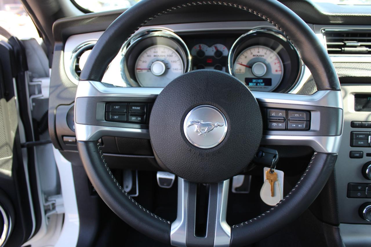 Ford Mustang GT Coupe 2010