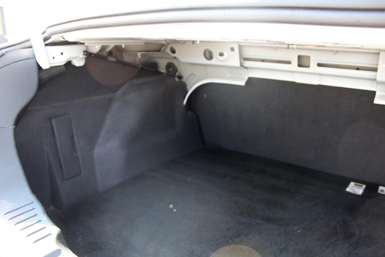 Ford Focus SE Sedan 2012